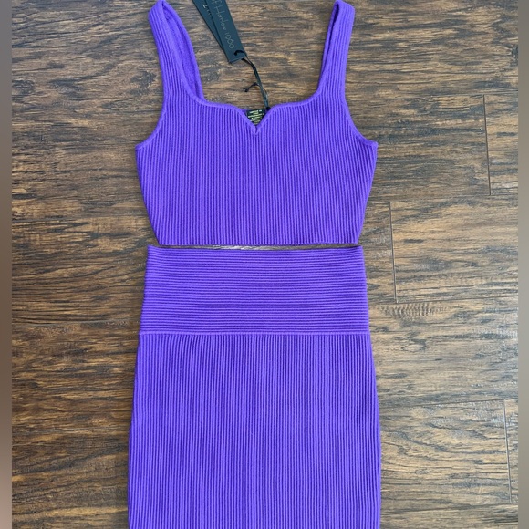 NWT House of Harlow 1960 Split Neck Super Crop Tank With Ottoman Rib Skirt Set - Picture 2 of 5